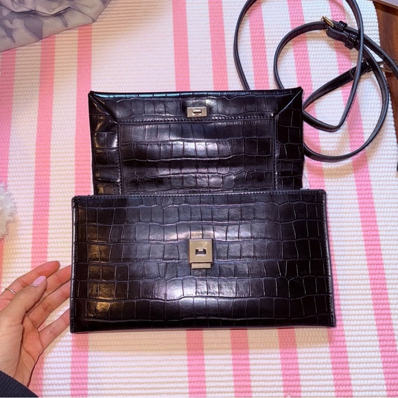 Elegant Black Crocodile-Embossed Women's Bag - Picture 11 of 12